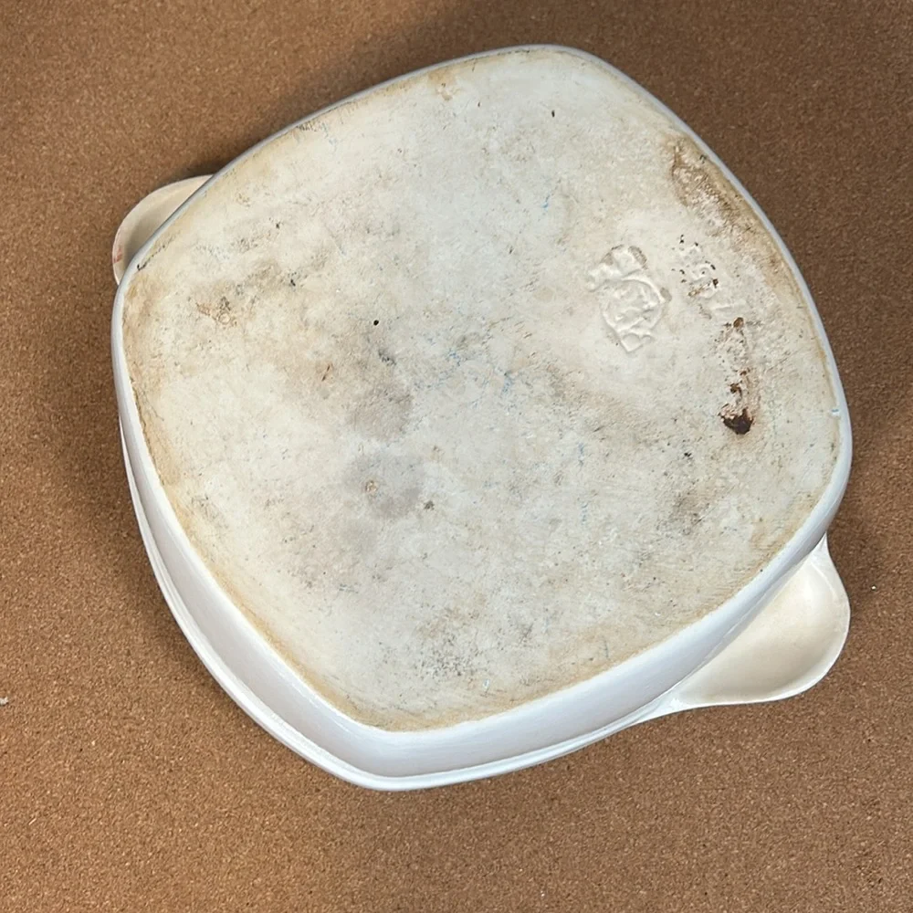 Vintage seagull / duck  salad bowl or oven dish from France